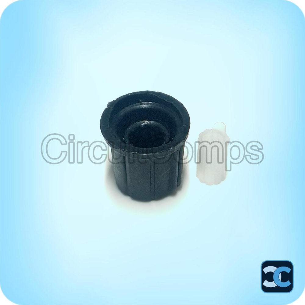 Green Potentiometer Knob (Push-Fit, 6mm Shaft Compatible)